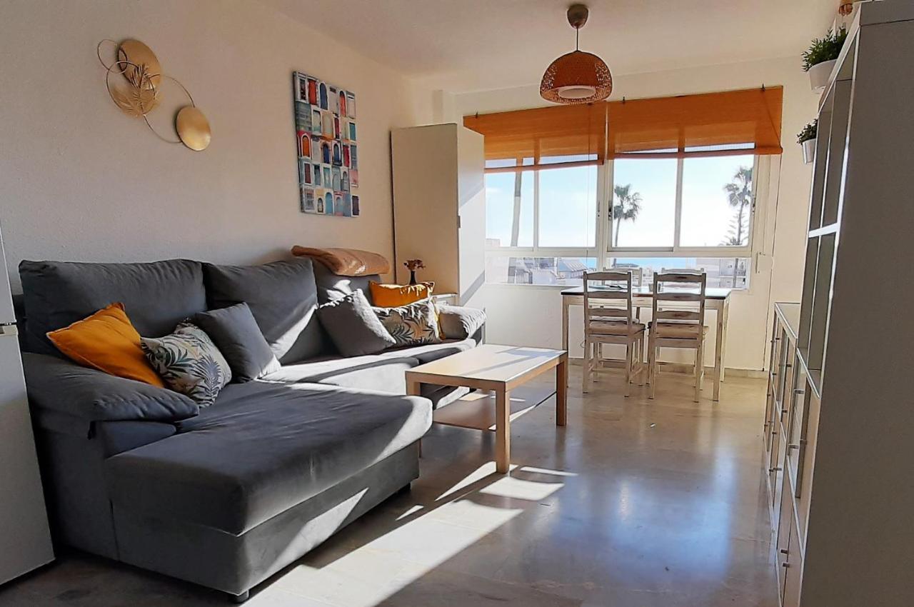 Ferienwohnung Fantastico Apartamento En La Carihuela Torremolinos Exterior foto
